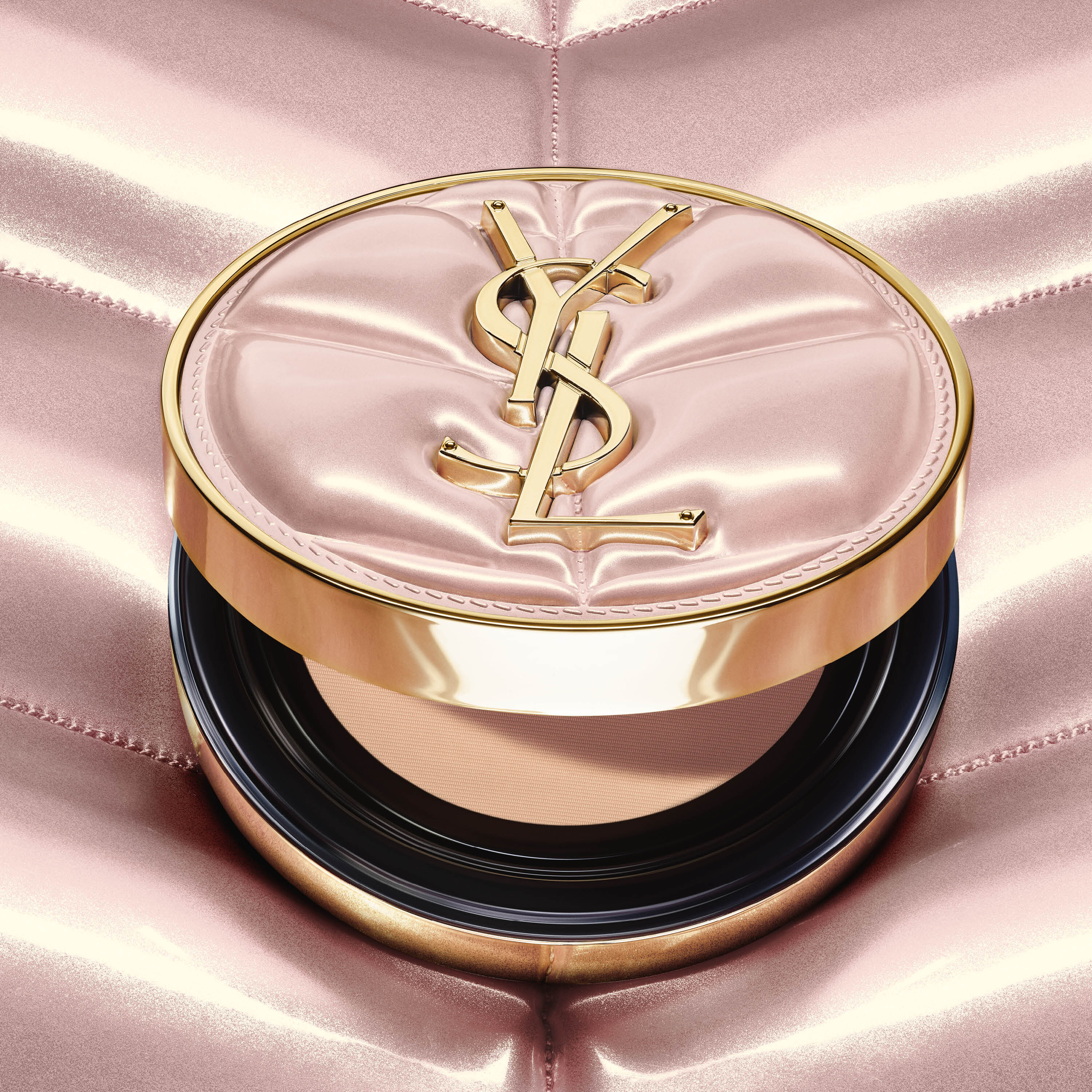 【限量】超模光感精華水氣墊SPF50+/PA ++++ 雲朵皮革版