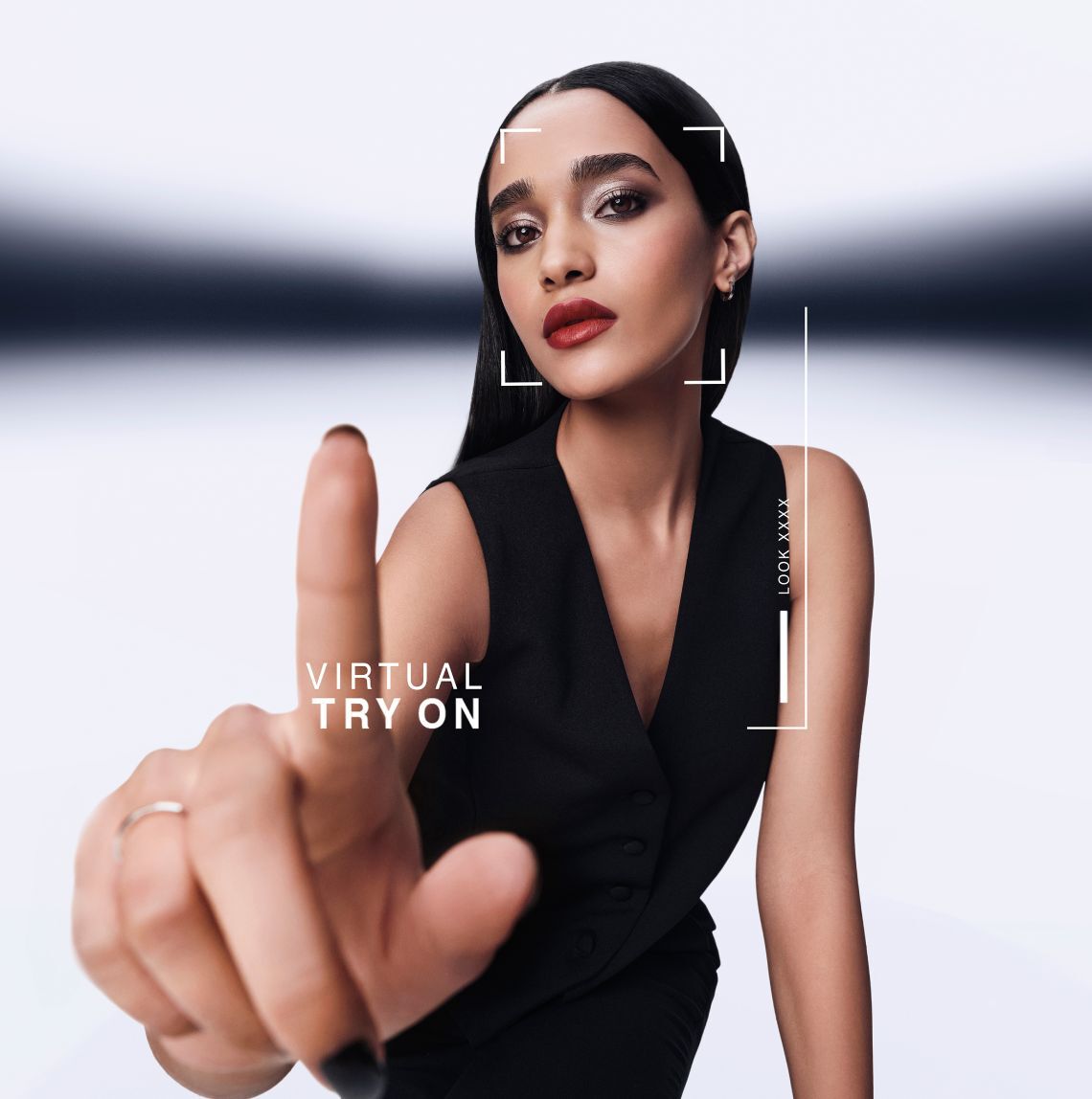 虛擬試妝：展現自信本色，一鍵解鎖您的完美標誌性造型​。 